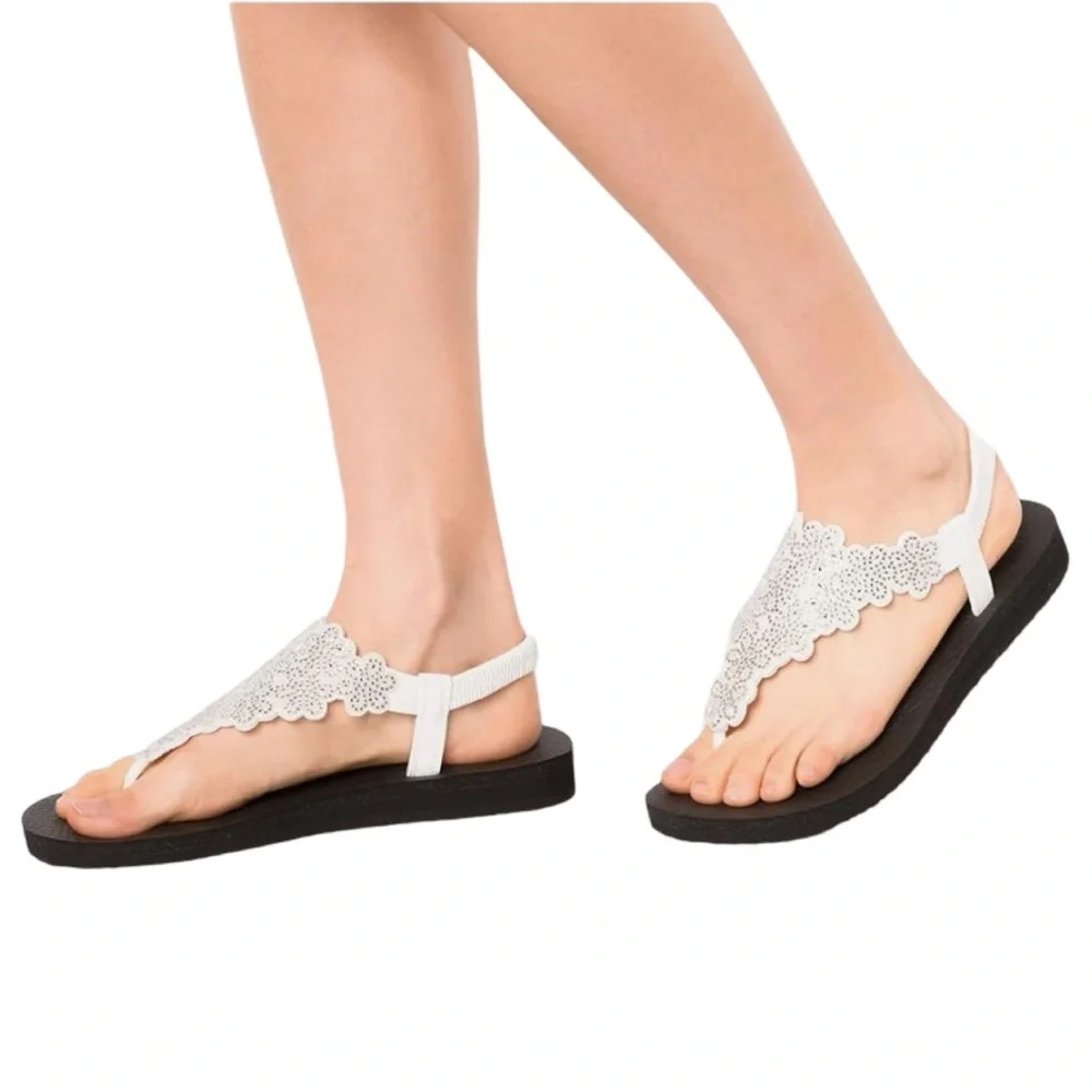 Skechers Meditation Floral Lover Sandals NIB White Rhinestone Yoga Foam Size 6 - Picture 1 of 11
